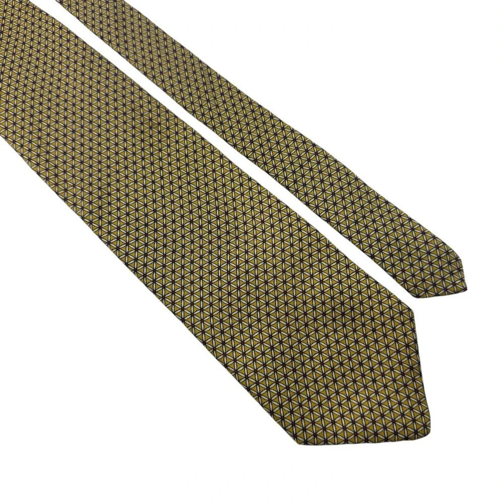 Brooks Brothers Silk Tie Yellow White Red Geometric Print Vintage USA 3.5x57‎